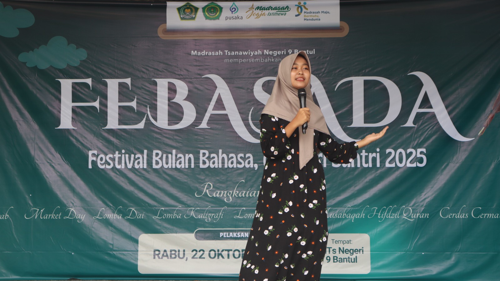 Meriahkan Hari Santri dan Bulan Bahasa, MTsN 9 Bantul Gelar FEBASADA #2